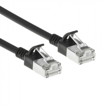 ACT juodas 0,5 m LSZH S/FTP CAT7 plonas tinklo kabelis su apsauga nuo užkabinimo ir RJ45 jungtimis (DF7900)