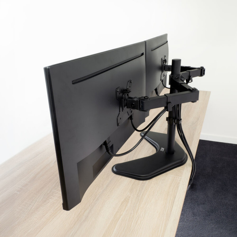ACT AC8363 Dviejų monitorių laikiklis ant stalo 2 ekranams iki 32 inch - Tvirtinimas spaustuku ir kiauryme, VESA 75/100, 8 kg vienai rankai, juodas
