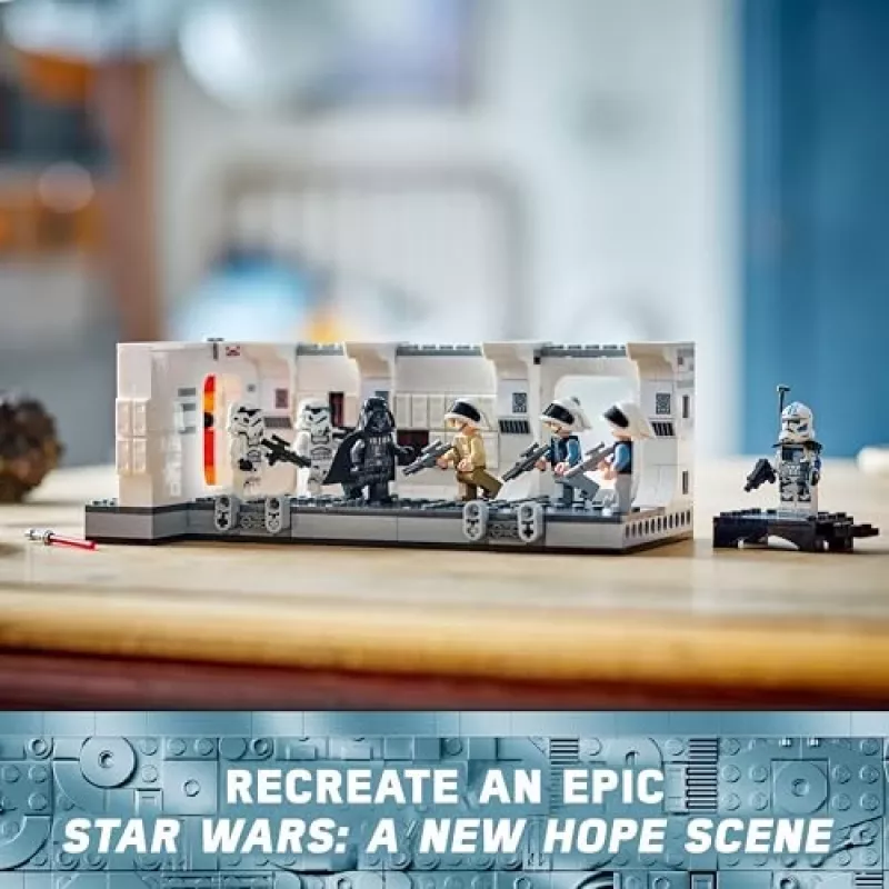 LEGO STAR WARS 75387 Boarding the Tantive IV