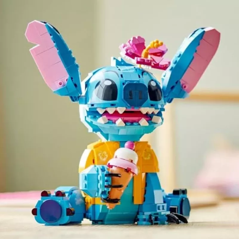 LEGO | Disney Stitch statomas vaikų žaidimų rinkinys su ledų kūgiu 43249