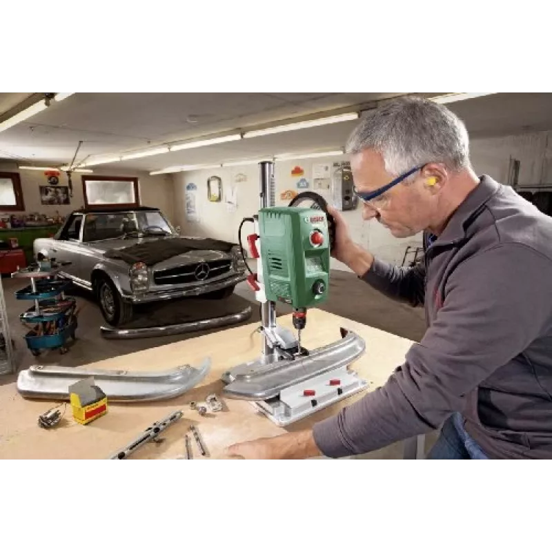Bosch PBD 40 stalinė gręžimo mašina beraktė 710 W