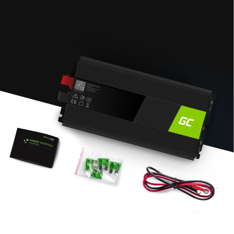 Automobilinis inverteris Green Cell INV21 6000 W, 24V nuolatinės srovės į kintamąją, 230V išvestis, 2x USB PD, aktyvus aušinimas, nuimamos nuolatinės srovės jungtys, juoda