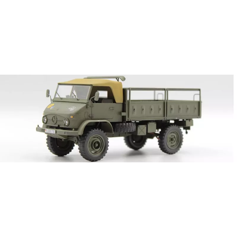 Plastikinis modelis UNIMOG 404 S 1/35