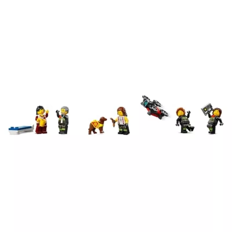 Konstruktorius LEGO City gaisrinė su sukiojamų kopėčių automobiliu 60414 — 843 detalės, 5 minifigūrėlės, 220×320×140 mm