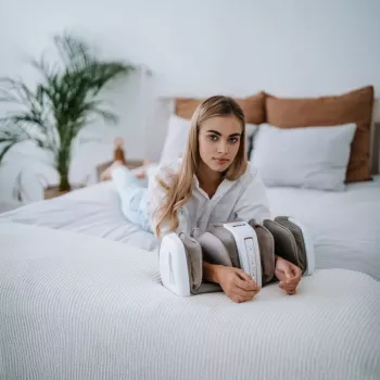 Medivon Perseus 3-in-1 pėdų masažuoklis su Shiatsu, oro suspaudimu, vibracija ir šiluma - juoda/pilka