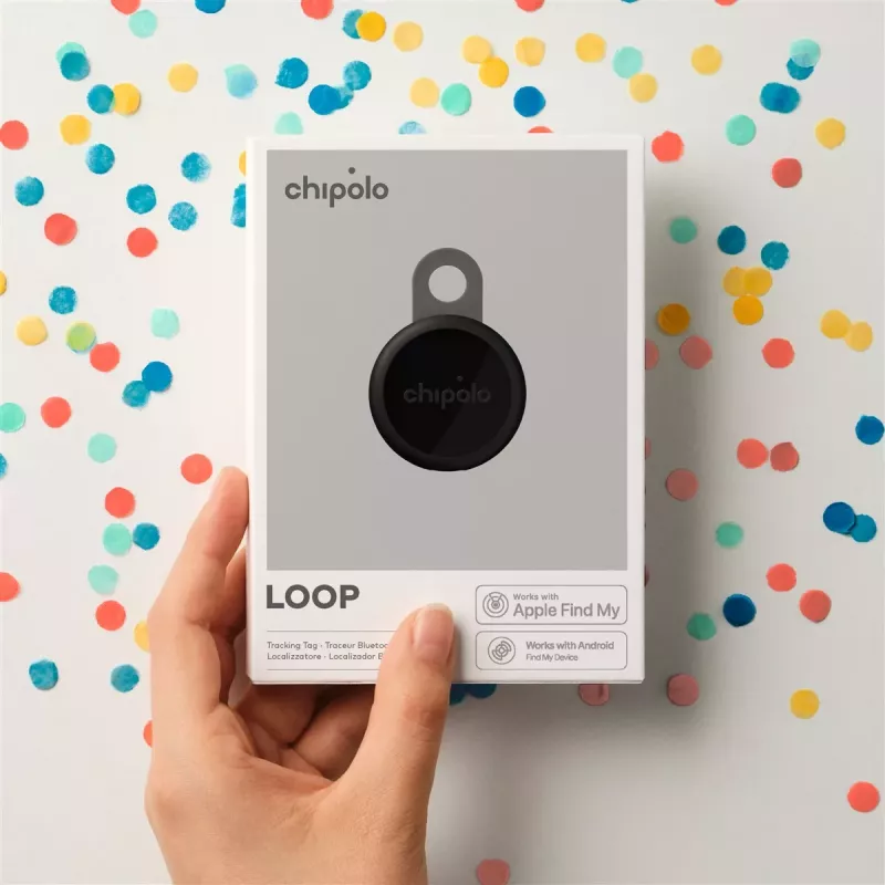 Chipolo LOOP – Įkraunamas Bluetooth sekiklis su silikonine kilpa, skirtas iOS ir Android, 4 vnt. rinkinys (anglies, kreidos, tamsiai mėlyna, koralų)