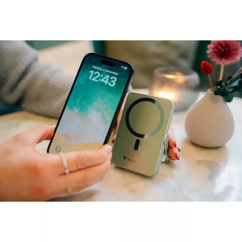 Verbatim Charge 'n' Go Magnetic Wireless Power Bank su stovu 10000mAh USB-C PD 3.0 Žalia