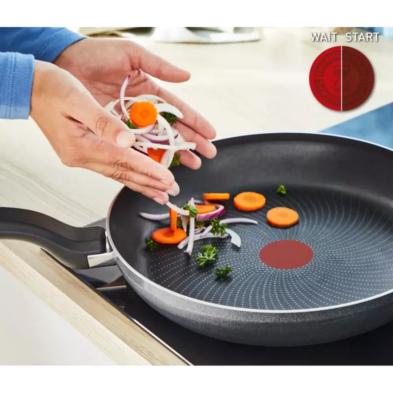 Tefal So Light keptuvė 22 cm indukcinė titano nelipni juoda