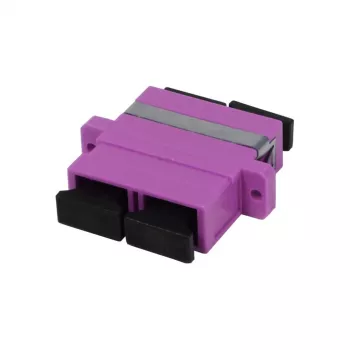 SYNERGY21 Šviesolaidinis Movos Jungtis SC/SC Daugiamodė Dipleksinė OM4 50/125µm PVC Violetinė Keraminė Įvorė