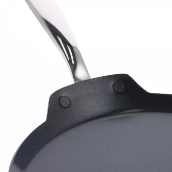 GreenPan Barcelona Pro Blynų keptuvė 24cm Juoda