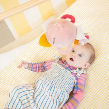 Lilliputiens veidrodėlis su veikla Lena Vienaragis su rankenomis, sensorinis žaislas kūdikiams nuo 3 mėn.