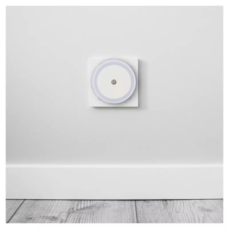 ENTAC LED naktinė lemputė 0,5W apvali šilta balta su prieblandos jutikliu