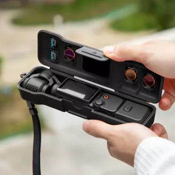 SUNNYLIFE Kietas dėklas su kiautu, skirtas DJI Osmo Pocket 3 ir priedams, juodas