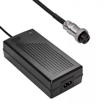 Akyga AK-EV-18 įkroviklis 36 V (10S) Li-Ion akumuliatoriams (el. dviračiams / paspirtukams), 42 V / 2 A, 84 W, GX16 12 mm lizdinis