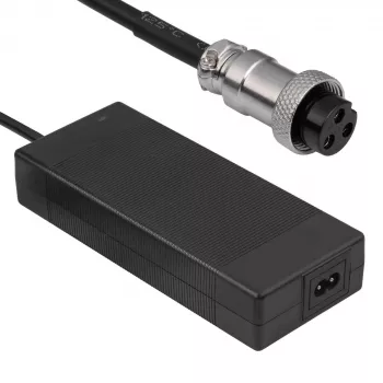Akyga AK-EV-22 elektrinio dviračio įkroviklis 60 V (16S) Li-Ion baterijoms, 67,2 V, 2 A, 135 W, GX16 12 mm lizdas, 1,2 m