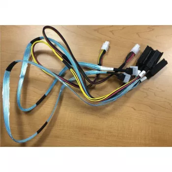 Supermicro 2x Mini-SAS HD į 4x SAS + 2x maitinimo laidas (CBL-SAST-0675) 80 cm vidinis SAS šakotuvinis laidas