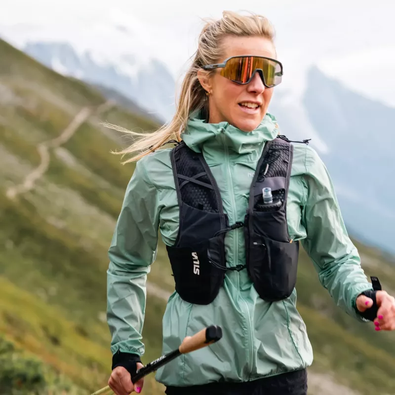 Silva Strive 10 Running Vest - Juoda, L dydis
