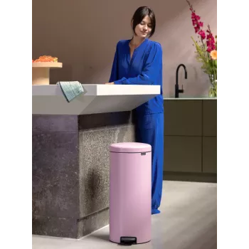 Brabantia Newicon 30 L pedalinis kibiras alyvinė rožinė (255304)