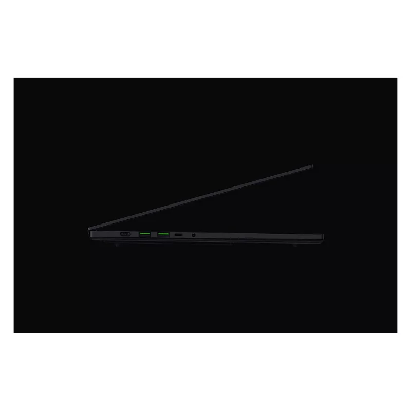 Razer Blade 16 - 16 colių QHD+ 240Hz OLED ekranas, Intel Core Ultra 9 386H, 32GB RAM, 2TB SSD, NVIDIA GeForce RTX 5090, Windows 11