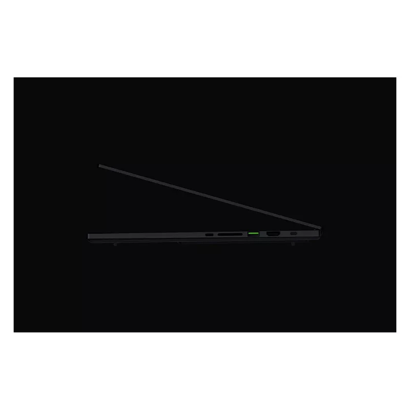 Razer Blade 16 - 16 colių QHD+ 240Hz OLED ekranas, Intel Core Ultra 9 386H, 64 GB RAM, 2 TB SSD, NVIDIA GeForce RTX 5090, Windows 11