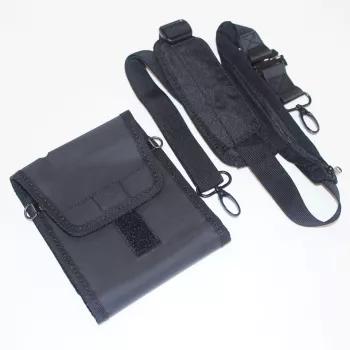 Brother BPA-CC9-900 nešiojimo dėklas su peties dirželiu, skirtas P-touch Professional etikečių spausdintuvams