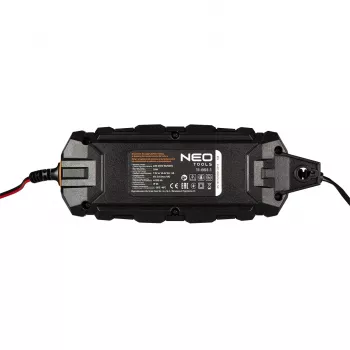 NEO TOOLS 11-891-1 Automatinis akumuliatoriaus įkroviklis 4A/70W, skirtas 6V/12V švino rūgšties, AGM ir GEL akumuliatoriams (3-120Ah)