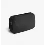UNIQ Denver Tech Kit Pouch 2,5L juodos spalvos - Atsparus vandeniui technikos organizatorius su keliomis kišenėmis