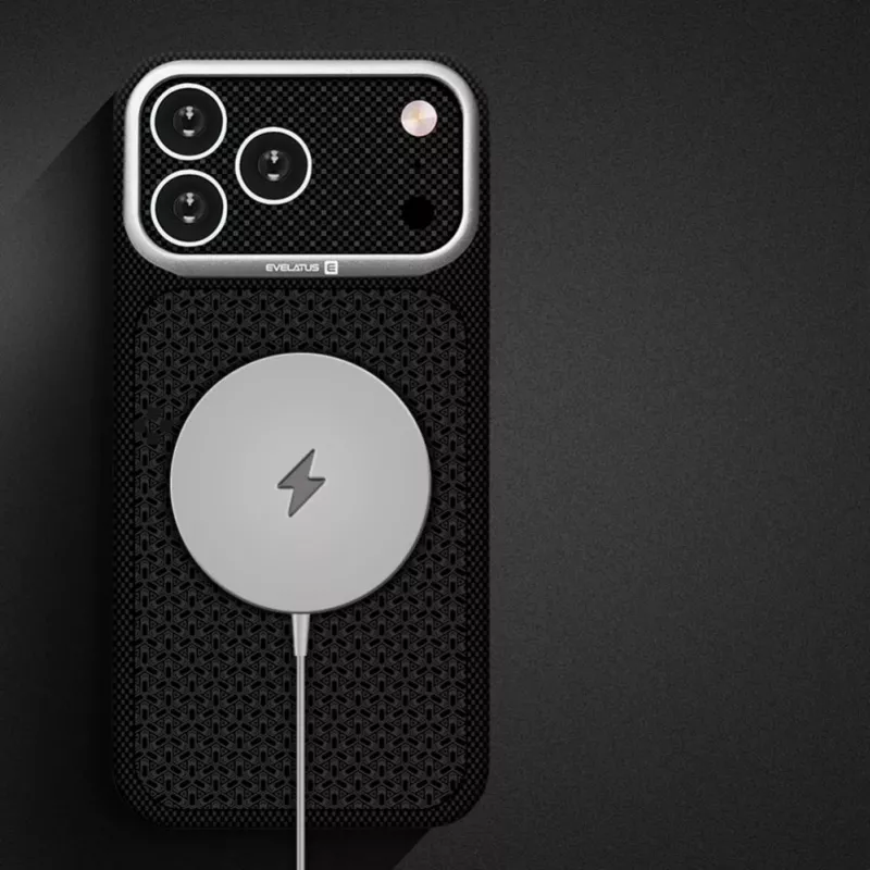 Evelatus Apple iPhone 17 Pro Max Carbon Premium Edition MagSafe dėklas žalias