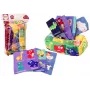 LEAN TOYS minkšta servetėlių dėžutė su 6 audiniais ir 3 ošiančiomis spalvotomis servetėlėmis