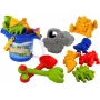 LEAN TOYS Smėlio kibiro rinkinys su dušu, mentele, grėbliu, formelėmis, dinozaurais