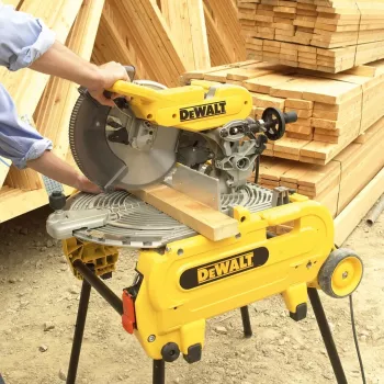 DEWALT DT4210-QZ Extreme Runtime diskinis pjūklas 165mm x 20mm kiaurymė, 24T TCT, medienos pjovimui