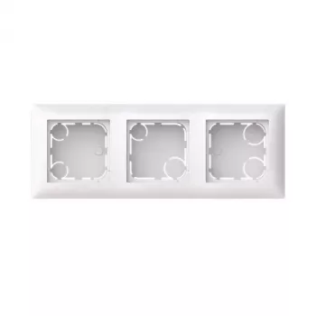 ABB Busch-balance SI paviršinio montavimo korpusas, 3 modulių, plokščias dizainas, studijos baltos spalvos 2TKA00005516