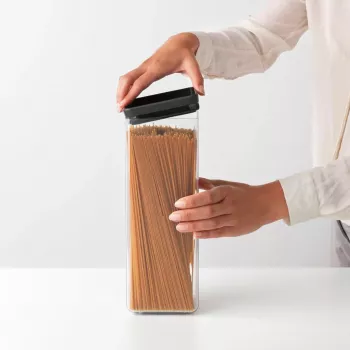 Brabantia kvadratinė maisto laikymo talpa 2,5 l tamsiai pilka