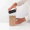 Brabantia Make & Take stačiakampė maisto laikymo talpa 1,6 L tamsiai pilka