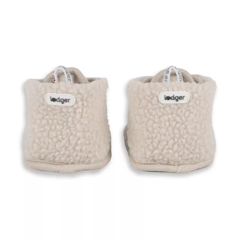 Lodger Slipper Teddy kūdikių šlepetės, beržo spalvos, 12-18 mėnesių, neslystančiu zomšiniu padu, unisex