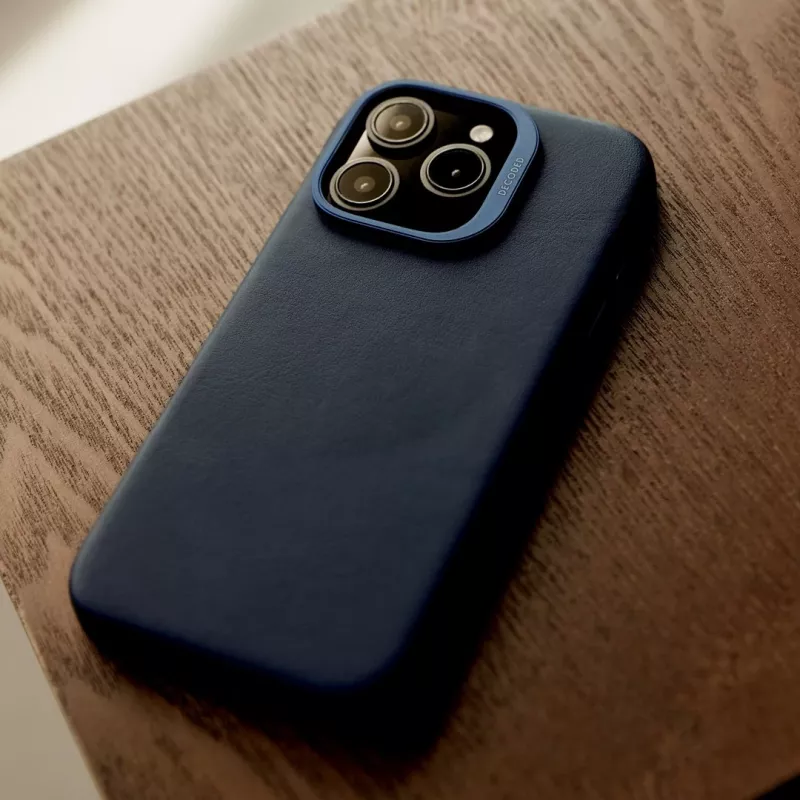 Decoded odinė nugarėlės užvalkalas iPhone 16 Pro Max, suderinamas su MagSafe, tamsiai mėlynas