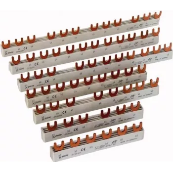 Eaton EVG-3PHAS/N/5MODUL/LS iš anksto sujungta paskirstymo grupė, 3 fazės + nulis, 5 moduliai, raudona 215659