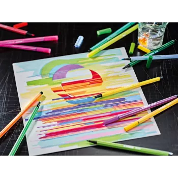 STABILO Pen 68 ARTY 66 dalių pluoštinių flomasterių rinkinys metalinėje dėžutėje, įvairių spalvų, 1,0 mm 6866-031