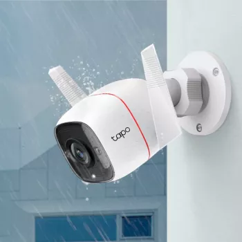 TP-Link Tapo C310 lauko saugos kamera, 3MP, IP66, naktinio matymo, dvipusio garso