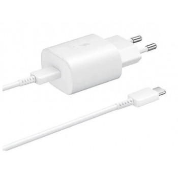 Samsung kelioninis adapteris TA800 su USB-C į USB-C kabeliu, baltas