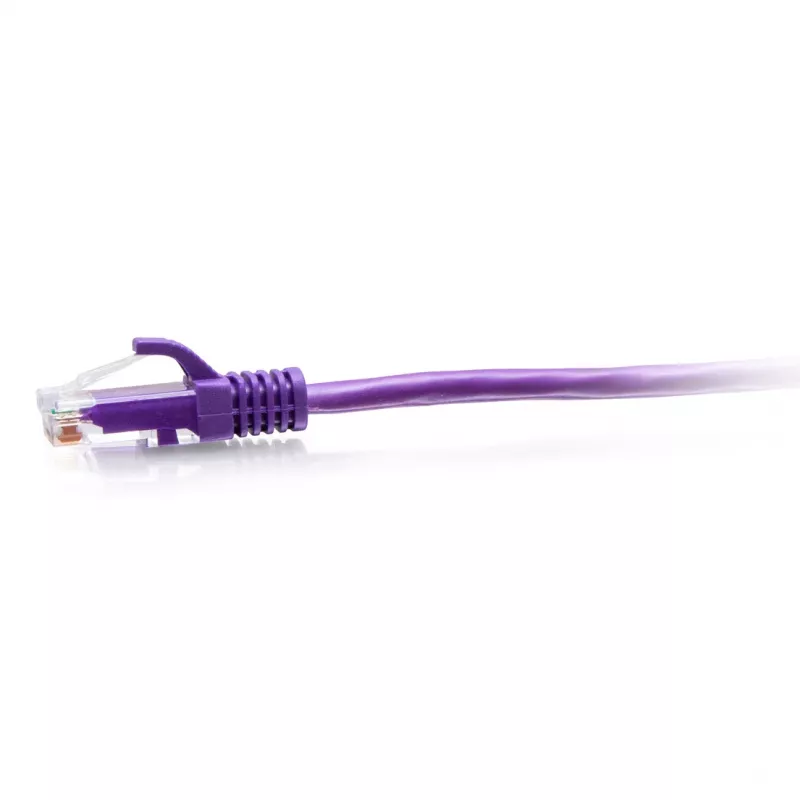 C2G Cat6a plonas pataisymo kabelis 28AWG, 1,5 m (5 pėd.), purpurinis (30190)