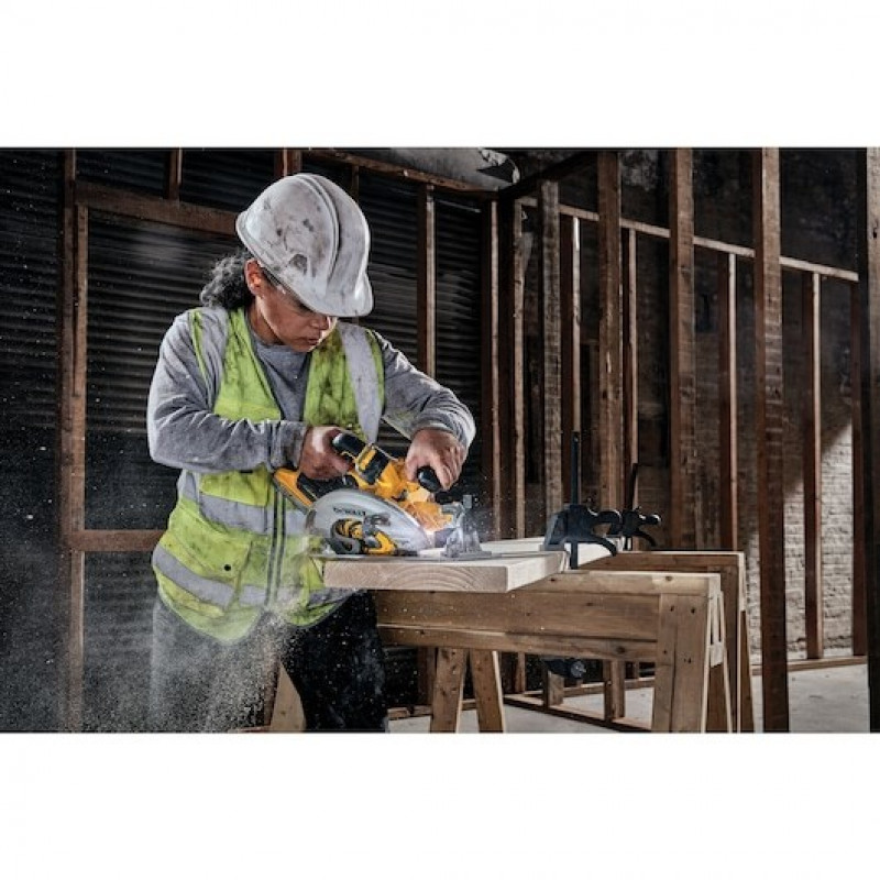 DeWALT DCS573H2T-QW nešiojamasis diskinis pjūklas