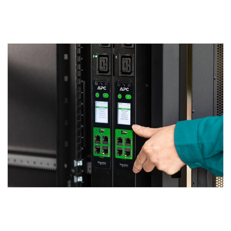 APC EasyPDU EPDU2216S valdomas spintos maitinimo paskirstymo blokas, Zero U, 11 kW, 230 V, 21 x C13 ir 6 x C19, IEC 309
