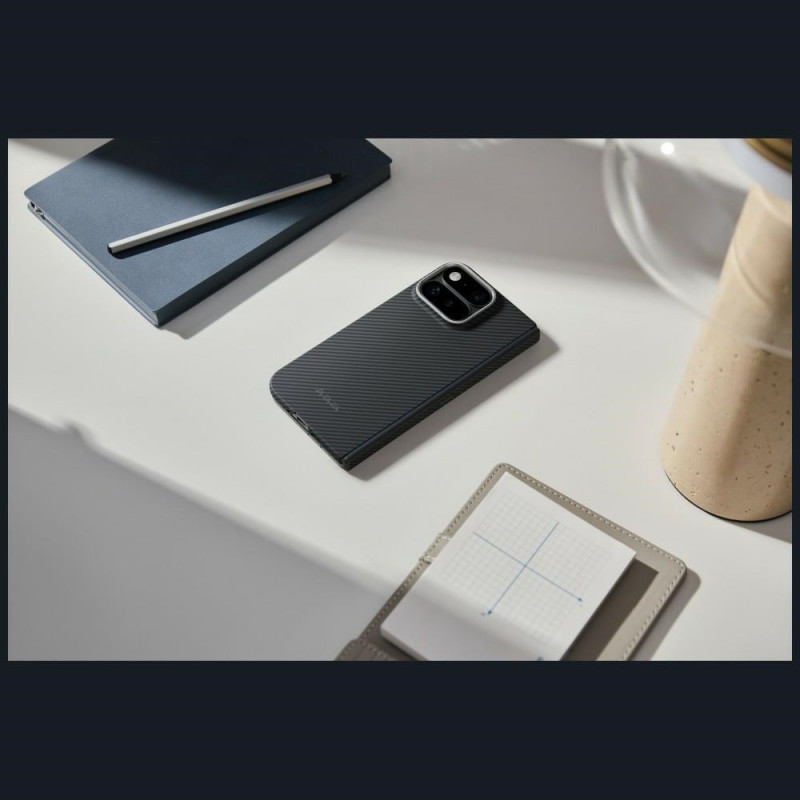 PITAKA Edge Case dėklas Google Pixel 11 Pro, juodai pilkas