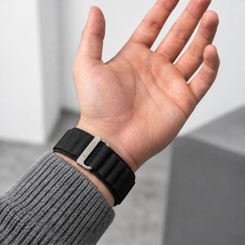 Tech-Protect Nylon Pro Apple Watch 8 / 9 / 10 / 11 / 12 / SE / Ultra 44/45/46/49 mm laikrodžio dirželis, juodas