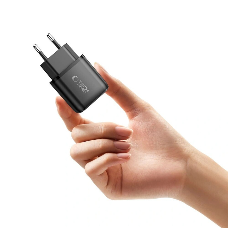 Tech-Protect NCA20 USB-A / USB-C sieninis įkroviklis PD 20W / QC3.0, juodas