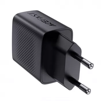 ACEFAST A82 GaN USB-C PD 20W sieninis įkroviklis - juodas