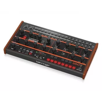 Behringer GRIND hibridinis sintezatorius, pusiau modulinis stalinis, su analoginiais VCO, bangų lentelėmis, dvigubais filtrais, sekvensoriumi ir multi-FX