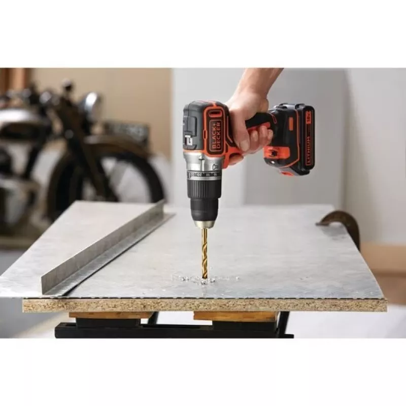 Black & Decker BL188N-XJ 18V bešepetėlis plaktukas gręžtuvas 1650 RPM