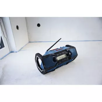 BOSCH HEAVY DUTY GPB18V-3C Professional Bluetooth FM Radio (Mėlyna/Juoda, Įrankis be akumuliatoriaus)